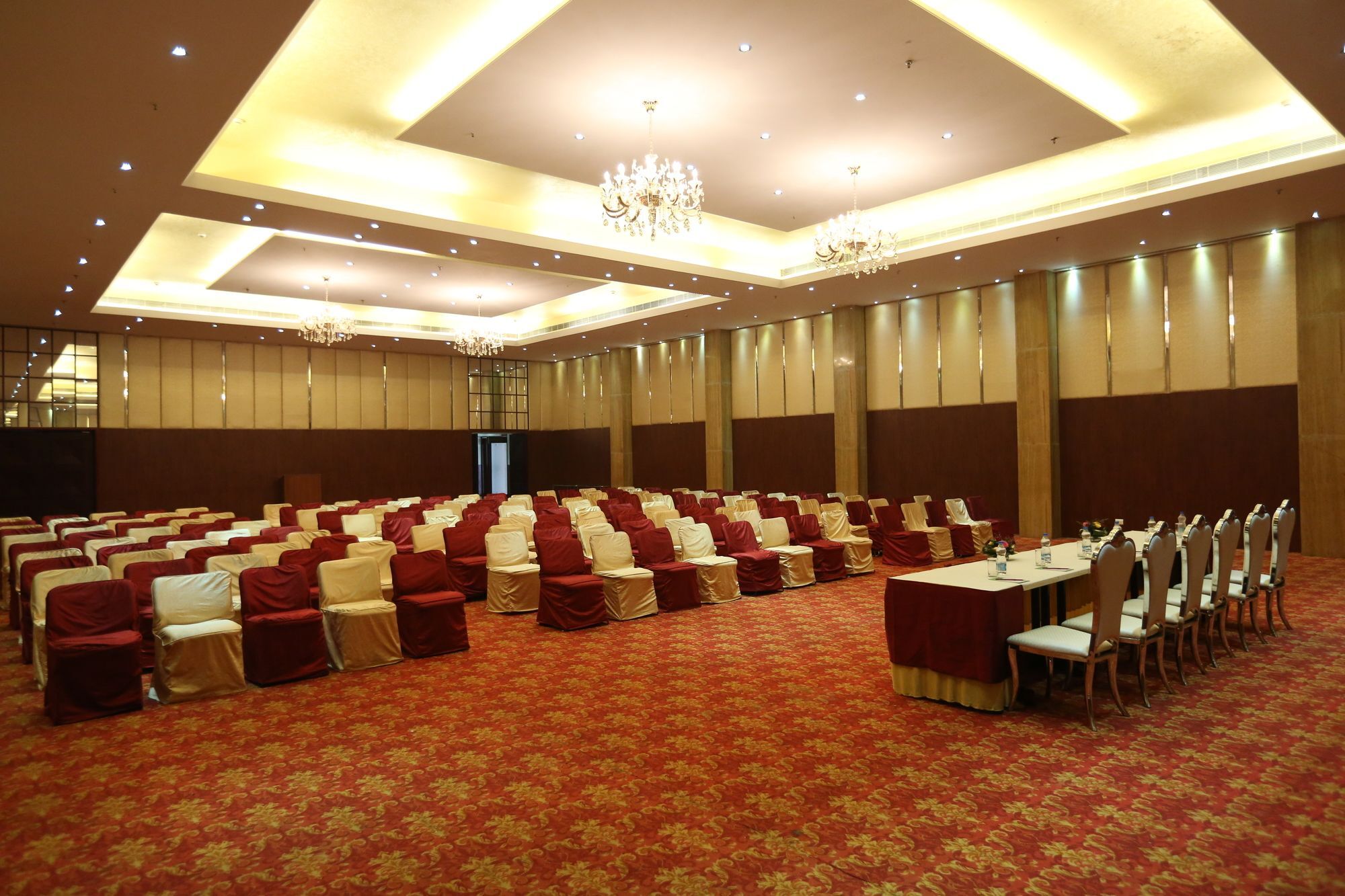Ramada By Wyndham Jaipur Jaisinghpura Hotel Eksteriør billede